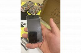 Iphone Se 32gb/Garanciás-Független/