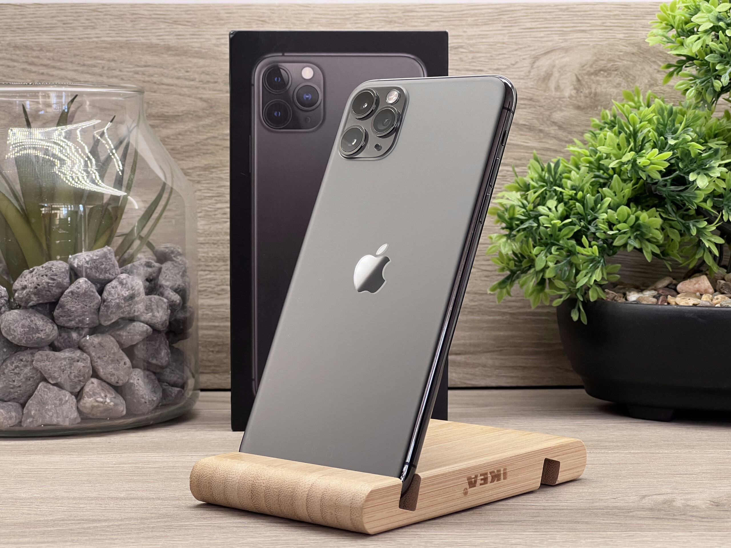 Hibátlan iPhone 11 Pro Max Space Gray 64GB 1 ÉV Garanciával Számlával