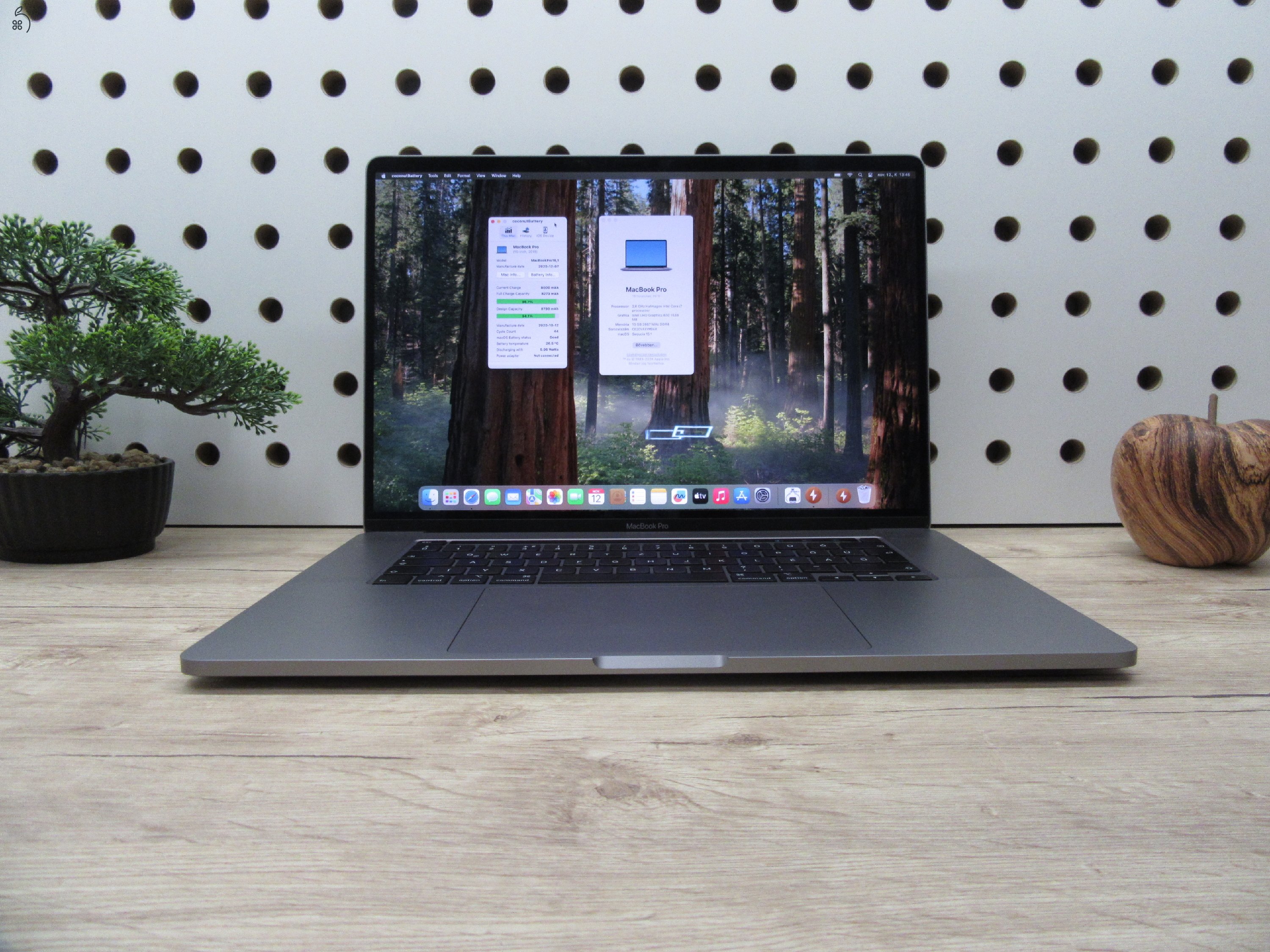 Apple Retina Macbook Pro 16 - 2019 - Használt, megkímélt