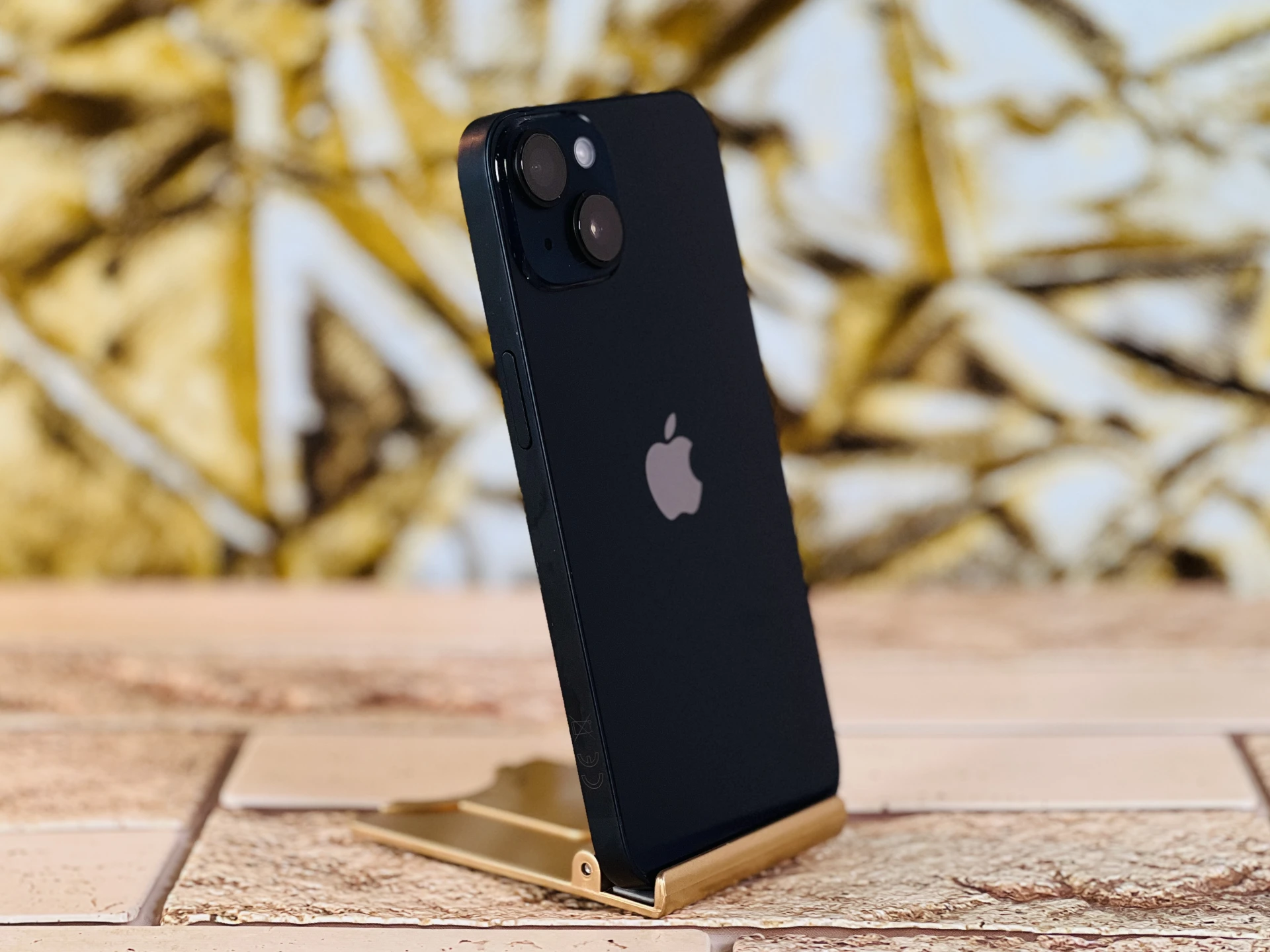 iPhone 14 128 GB Midnight szép állapotú - 12 HÓ GARANCIA