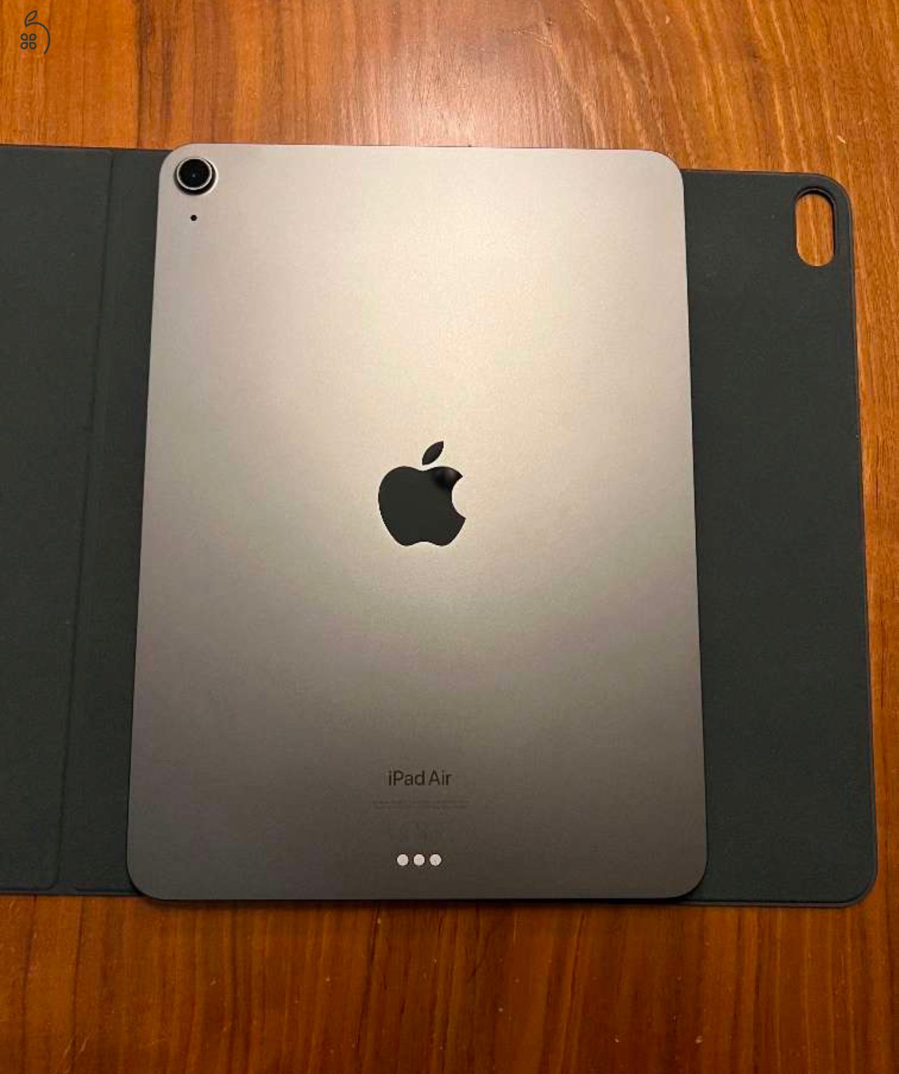 iPad Air 5. gen (2022.) M1 chip 64 GB garancia + eredeti Apple tok