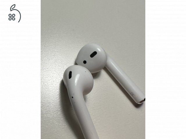 Megkímélt Airpods 2nd gen. dobozával