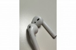 Megkímélt Airpods 2nd gen. dobozával