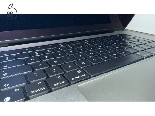 MacBook Pro 16