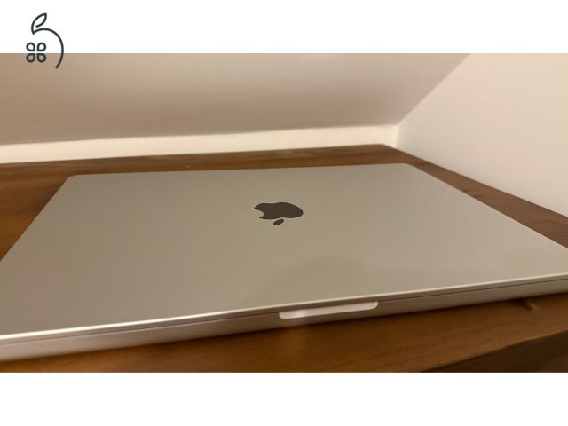 MacBook Pro 16