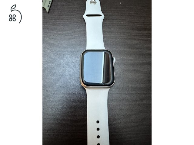 Eladó Apple Watch Series 8 45 mm