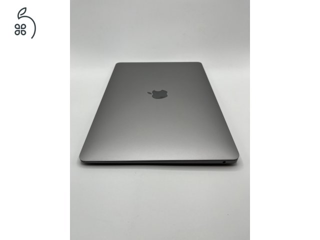 MacBook Air 13 inch M1 8c/7c 16GB RAM 27% ÁFA (0143)