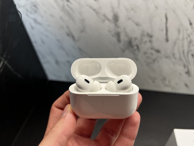 Apple Airpods 2 tokeletes állapotban, szamlaval es garanciaval dobozaban