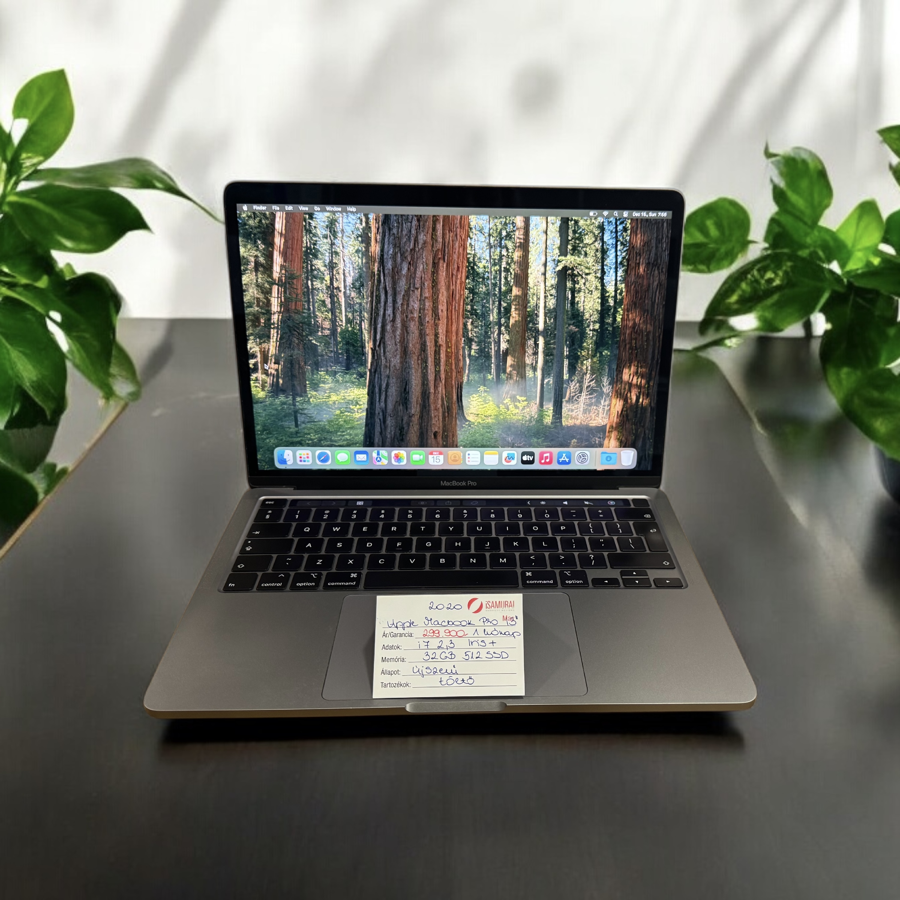 108. Apple MacBook Pro 13