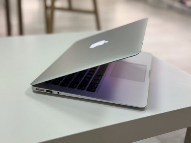 MacBook Air 2015 13 256GB 1 ÉV Garanciával Számlával