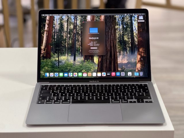 MacBook Air 2020 13 M1 256GB 1 ÉV Garanciával Számlával