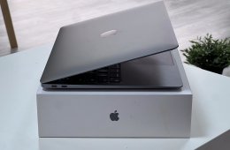 Hibátlan MacBook Air 2020 13 M1 256GB 1 ÉV Garanciával Számlával