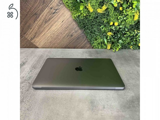 Újszerű Apple MacBook Air 13