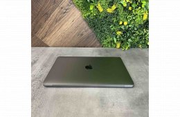 Újszerű Apple MacBook Air 13