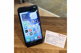 Apple iPhone SE 2020 - 64 GB - Fekete - Független - Akku 100% ( 29.)