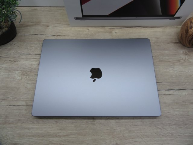 Apple Retina Macbook M1 Pro - 2021 - Új,  0%-os áfás számla