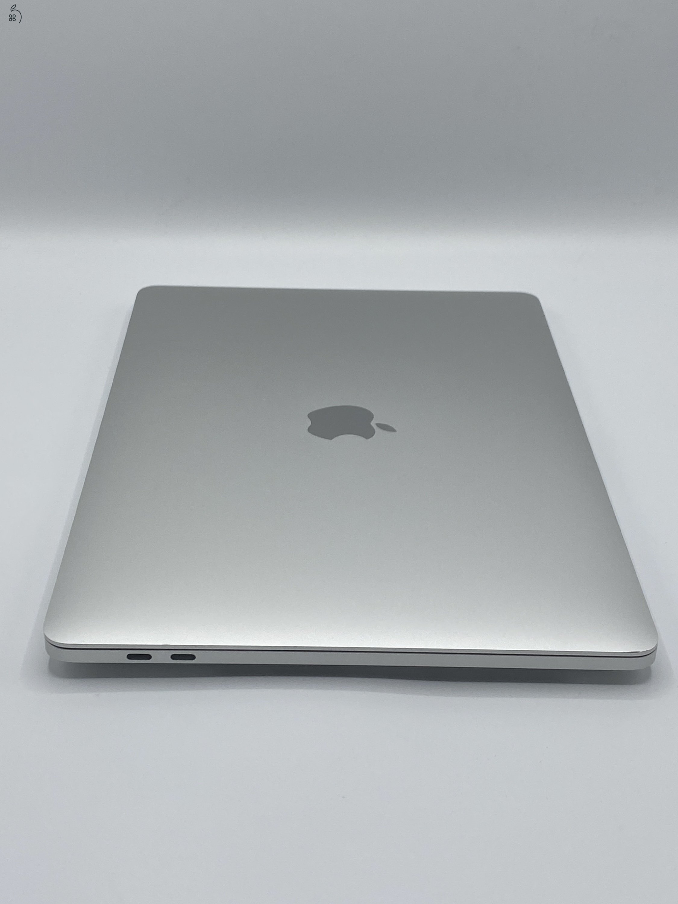 mytech.hu MacBook Pro 13 inch 16gb ram 512gb ssd 27% Áfás