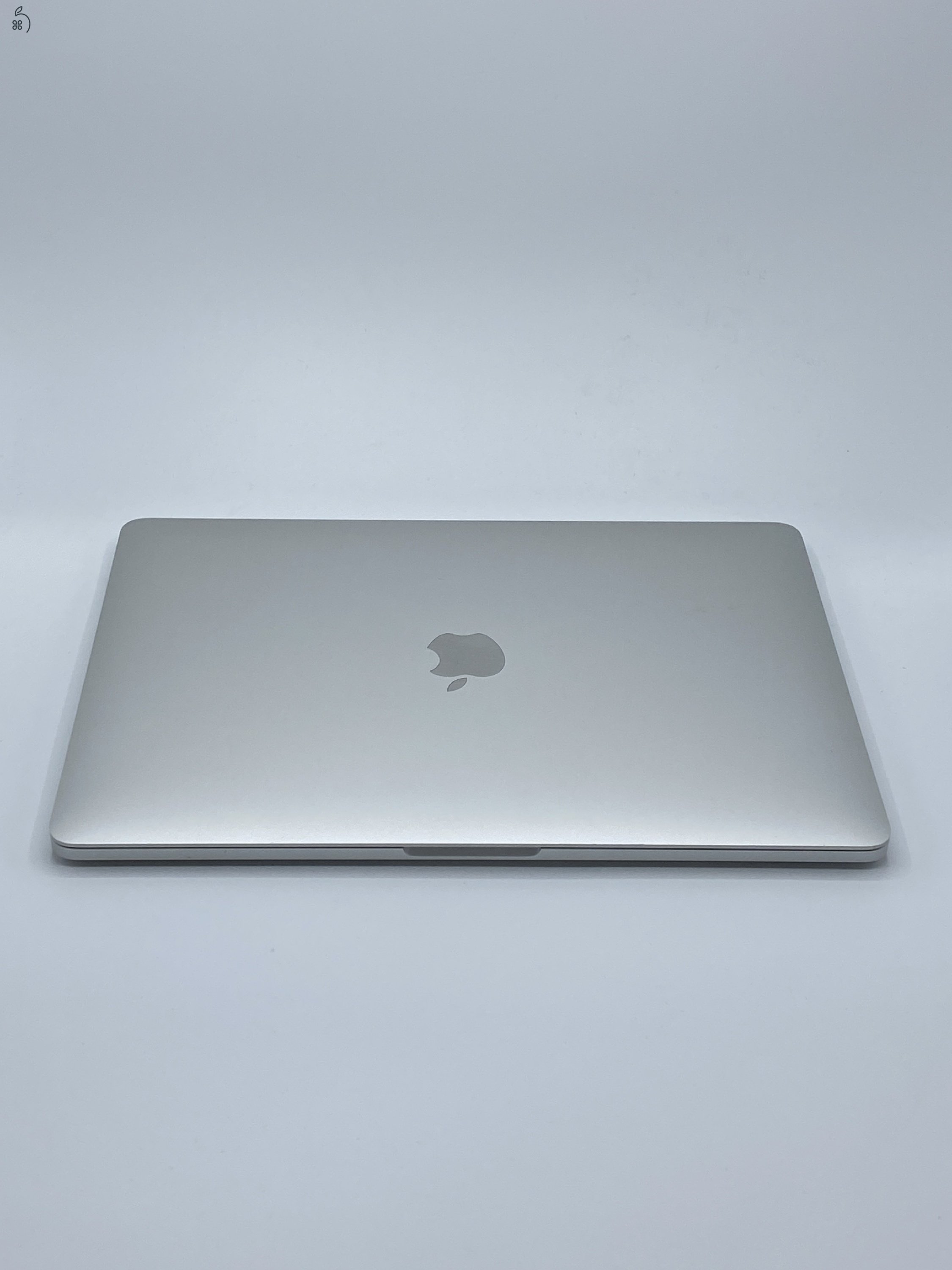 mytech.hu MacBook Pro 2021 M1 pro 13 inch 16gb ram 27% Áfás!!