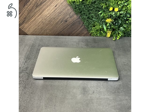 Használt Apple MacBook Pro 13