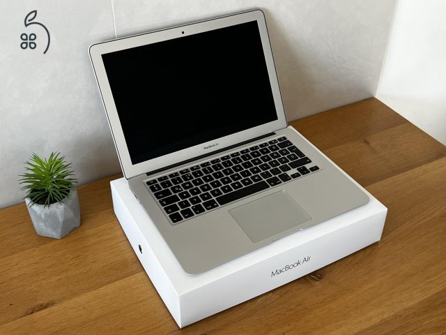 MacBook Air 13