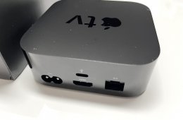 Apple TV 4 32 GB szép állapotban gyári dobozában