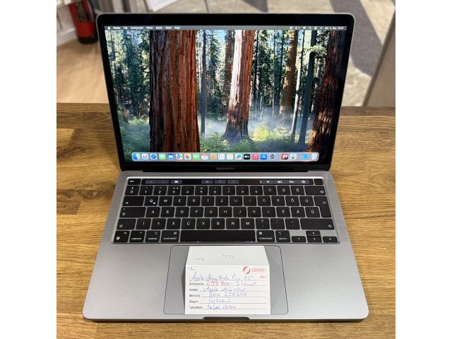 42. Apple MacBook Pro 13