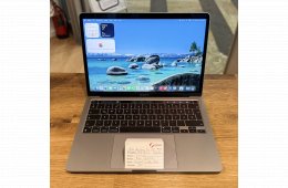 24. Apple MacBook Pro 13