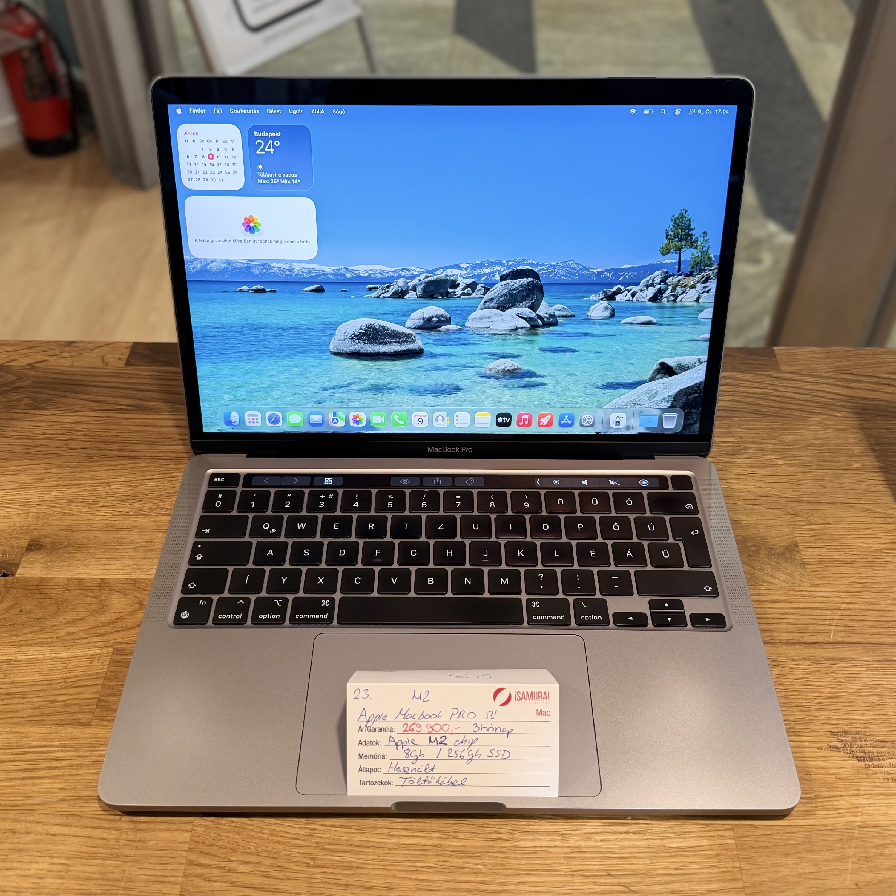 Apple MacBook Pro 13