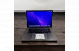 22. Apple MacBook Pro 15″ - 2016 - Touch Bar - i7 - 16 GB RAM - 512 GB SSD - ÚJ AKKU