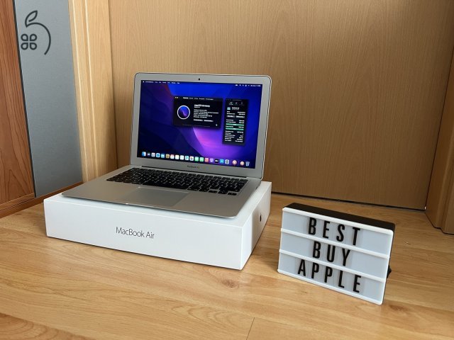 2017 MacBook Air 13 / i5 1.8 GHz / 8GB / 128GB SSD / Magyar / Új Aksival