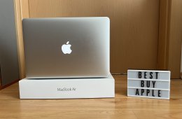 2017 MacBook Air 13 / i5 1.8 GHz / 8GB / 128GB SSD / Magyar / Új Aksival