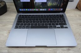 Apple Macbook Pro 13 - 2020 - Használt, megkímélt