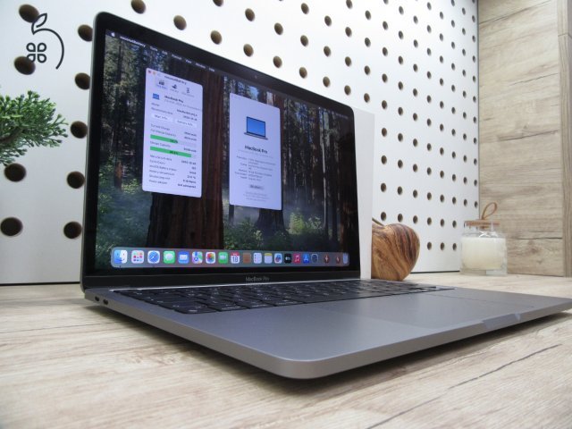 Apple Macbook Pro 13 - 2020 - Használt, megkímélt