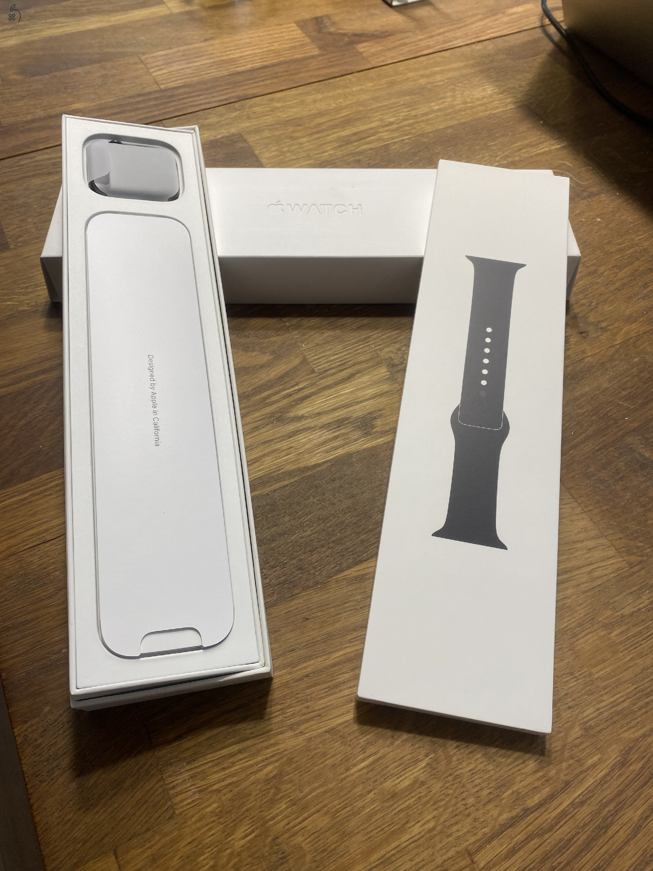 VADIÚJ Apple Watch 6 GPS + Cellular (E-Sim) - karcmentes 44mm