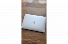 Macbook m1 air 13’’ 2020 hibátlan