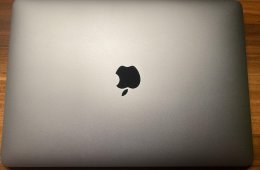 Macbook Air M1 (2020) - 8/256 - 98% akkumulátor - számlával - kiváló állapot