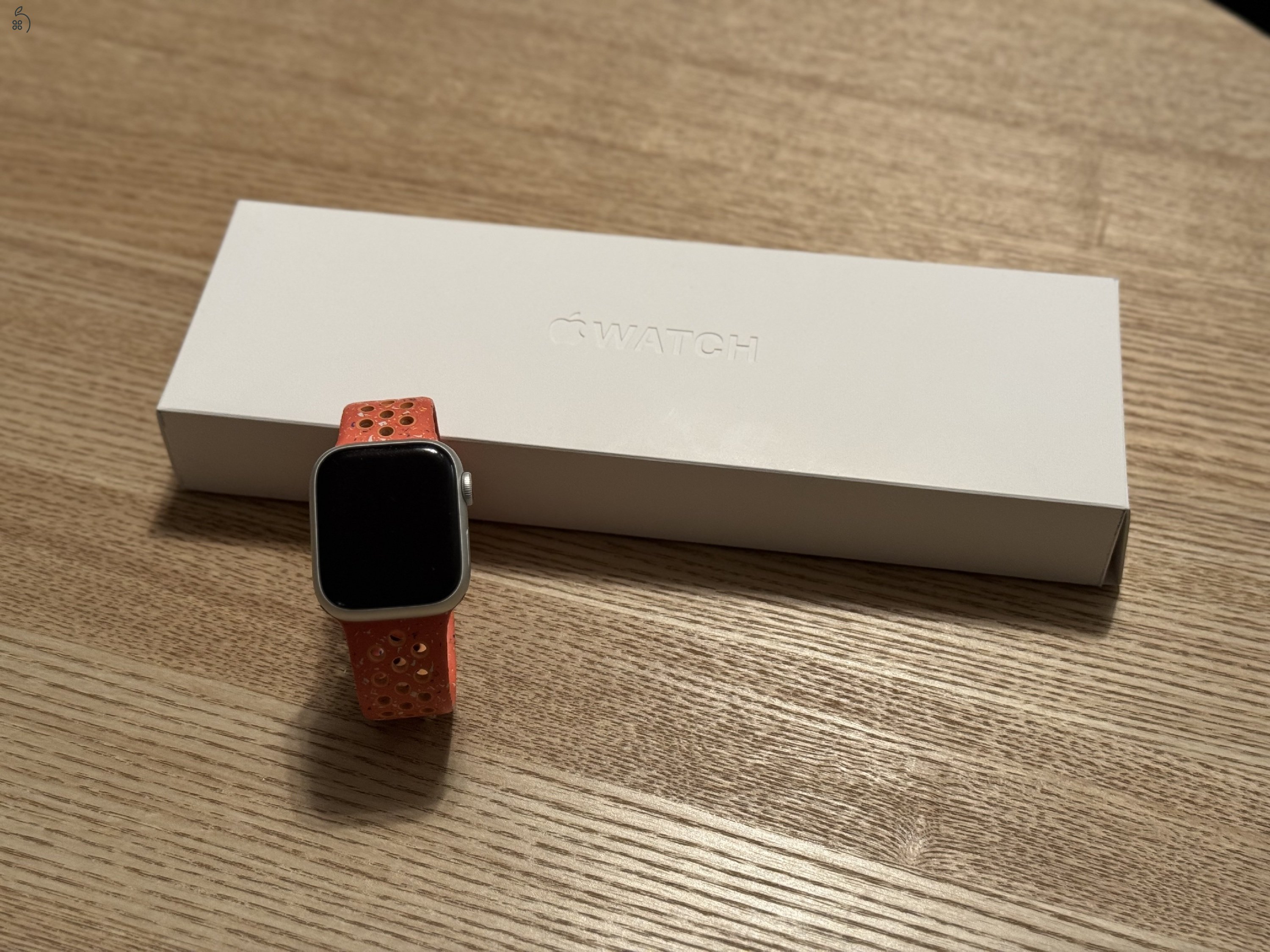 Apple Watch S9 41mm Cellular - (Silver) 