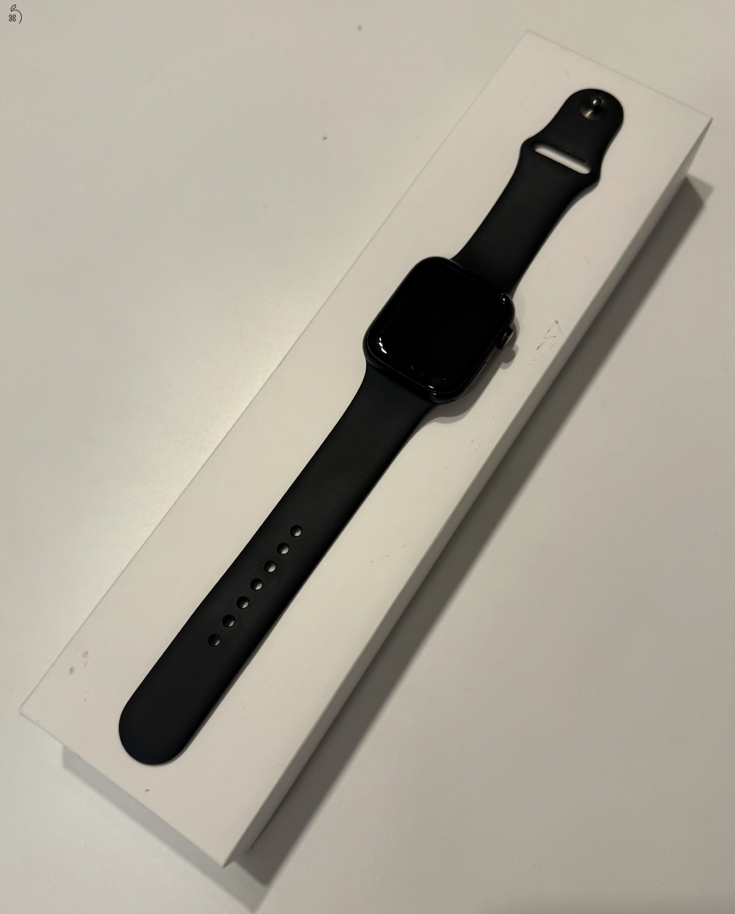 Apple Watch Series 7 - 44 MM - Fekete