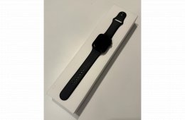 Apple Watch Series 7 - 44 MM - Fekete