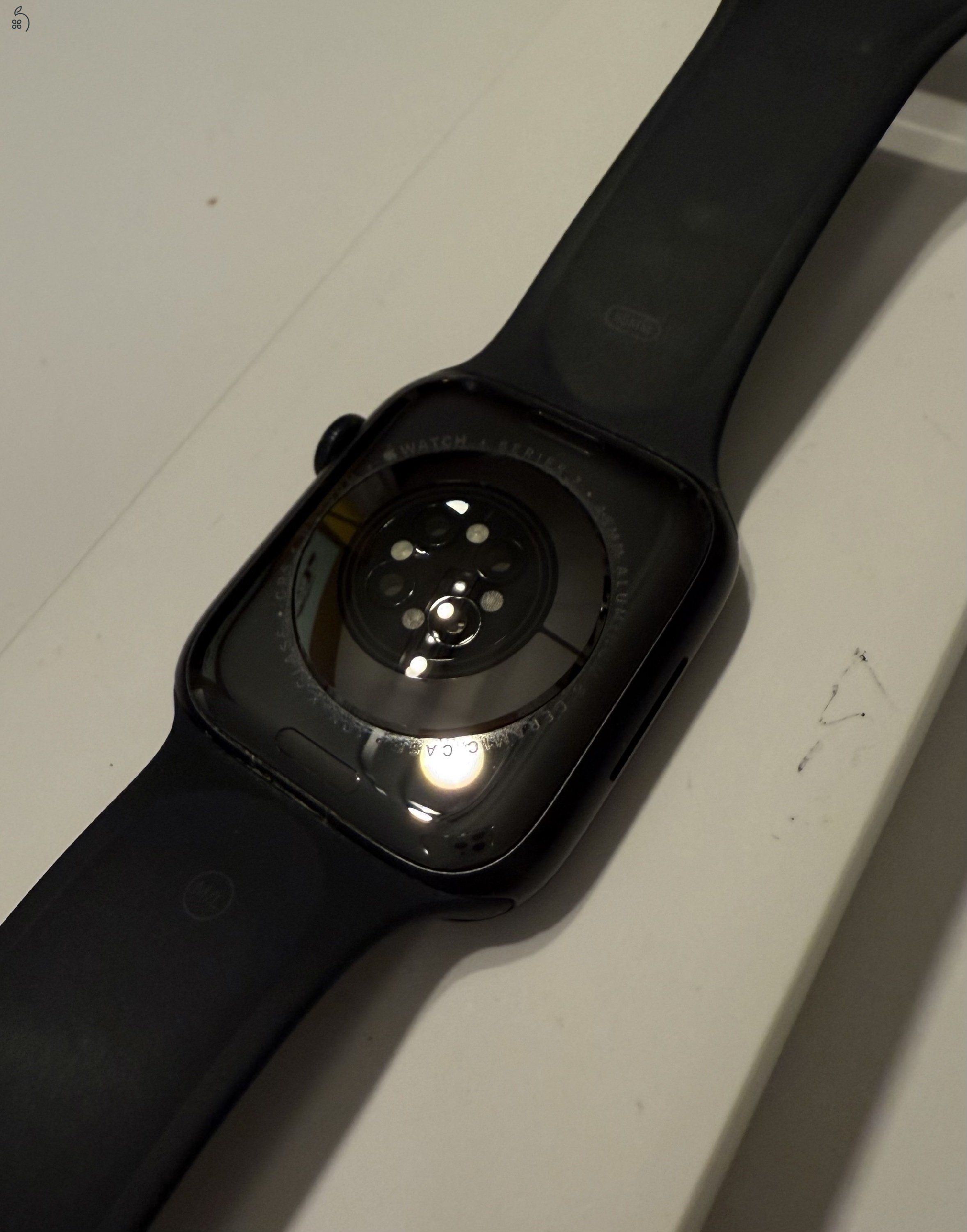 Apple Watch Series 7 - 44 MM - Fekete