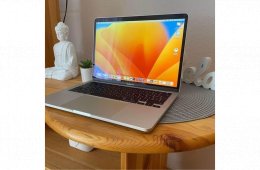 macbook pro 13” m1 16gb ram 512ssd