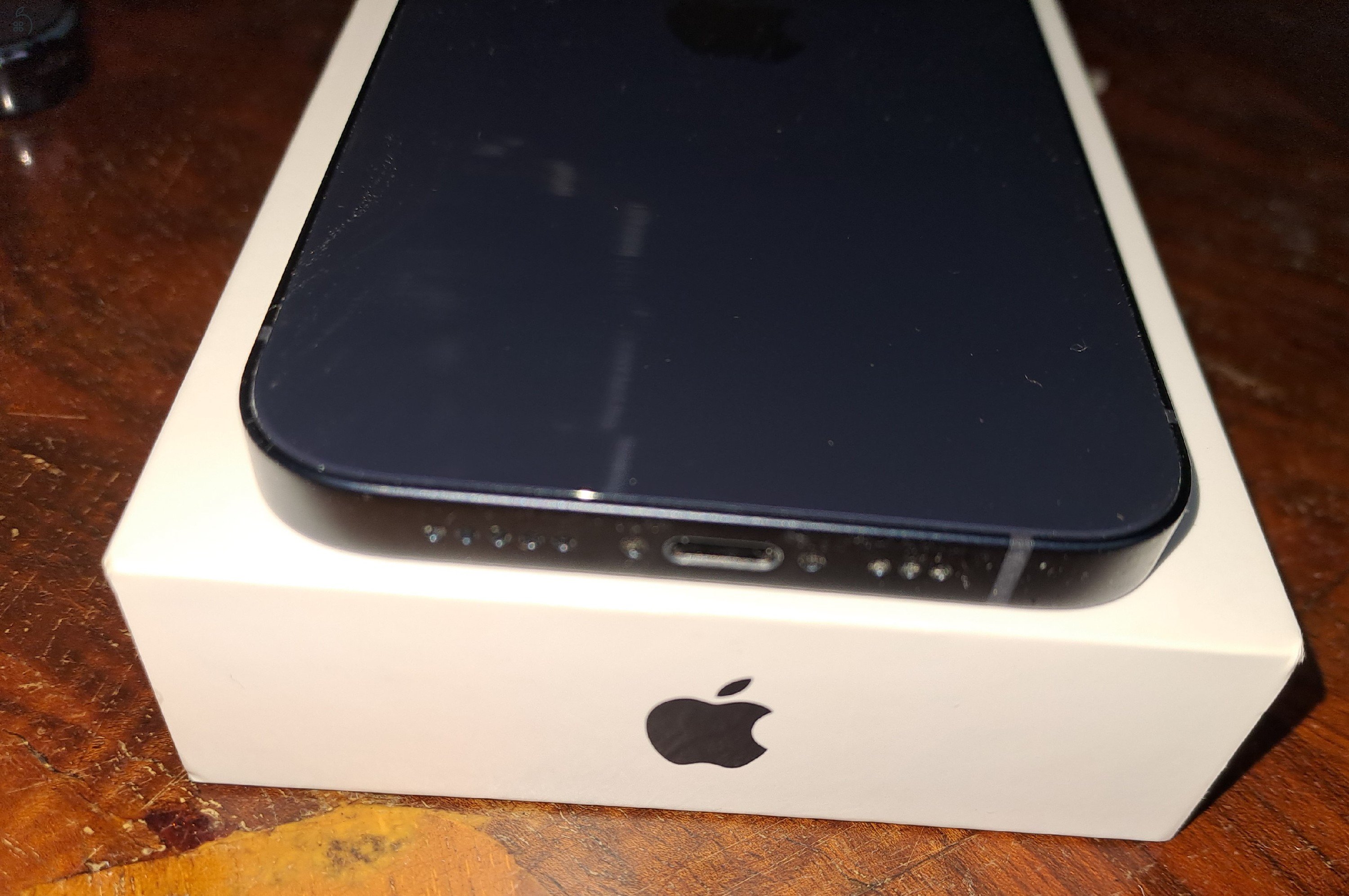 iPhone 12 Black 128GB (karcmentes)