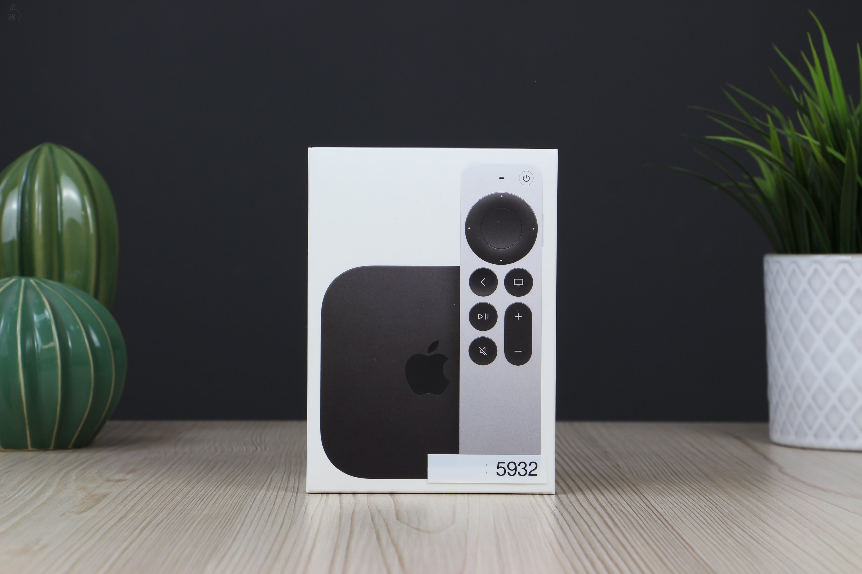 Apple TV 4K 3rd Gen. doboz + távirányító US-5932