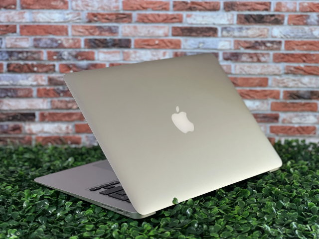 Apple Macbook AIR 2017 13