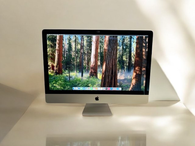 66. Apple iMac 27