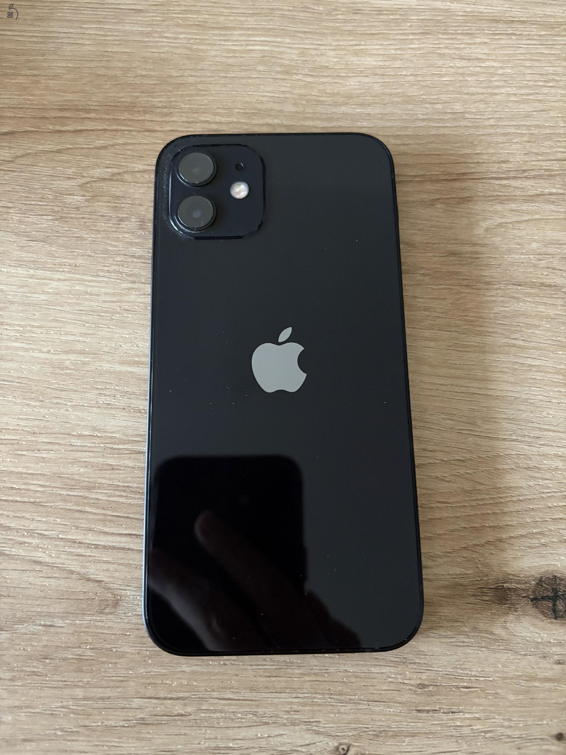 iPhone 12 64 Gb, fekete, 82%-os akkumulátor