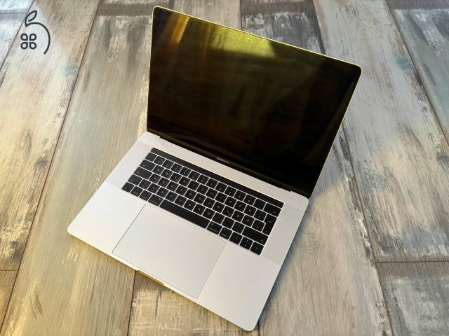 HASZNÁLT Macbook Pro 2016 15