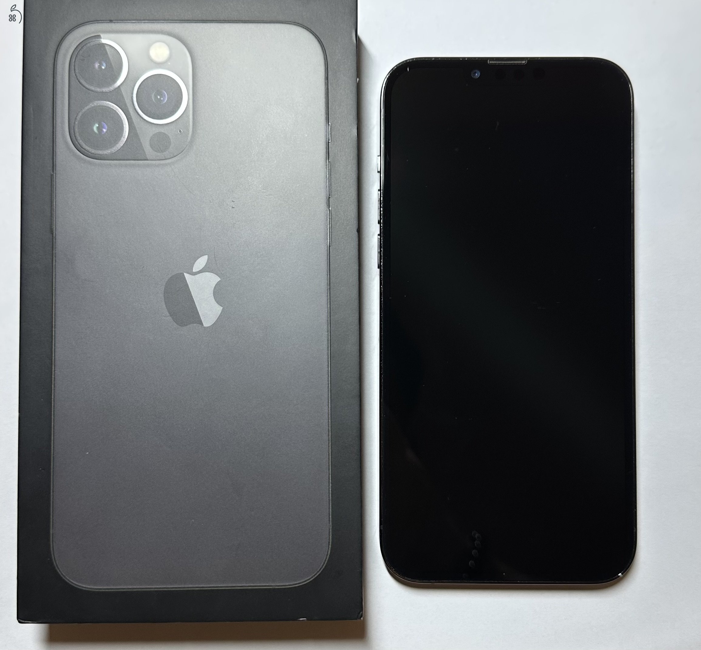 Apple Iphone 13 pro max 128gb asztroszürke + telefontokok