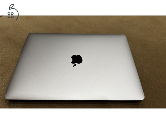 Apple MacBook Pro 13