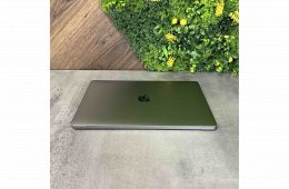 Apple MacBook Pro 13